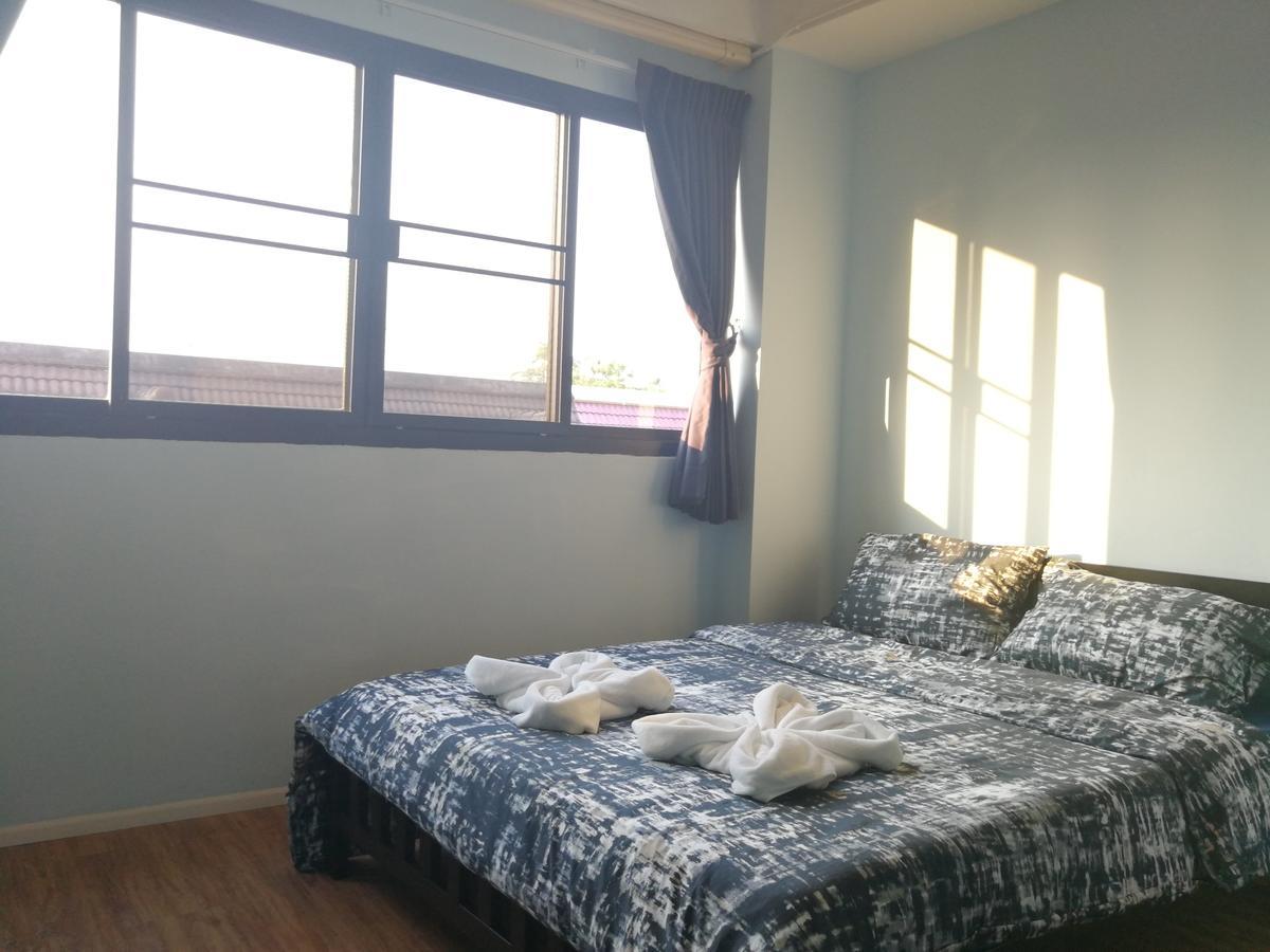 Wj Hostel Бангкок Екстер'єр фото