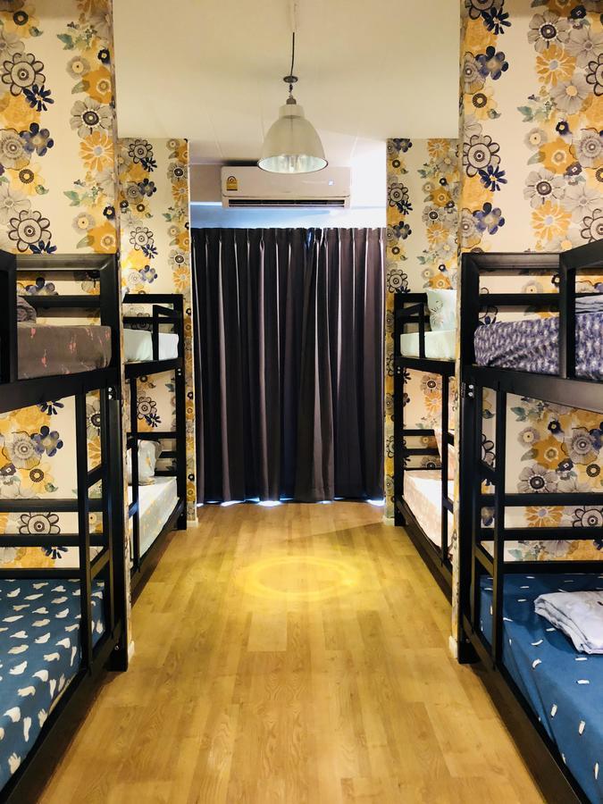 Wj Hostel Бангкок Екстер'єр фото
