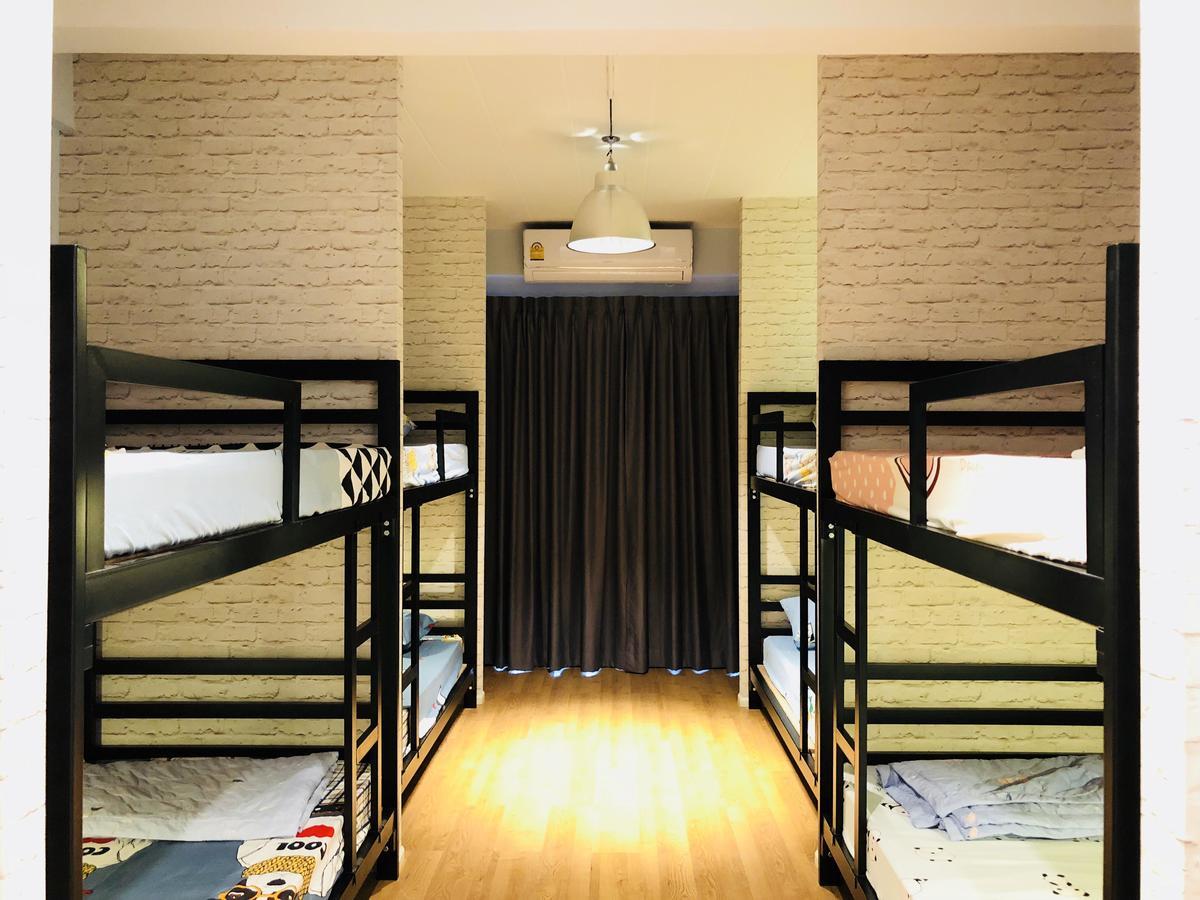 Wj Hostel Бангкок Екстер'єр фото